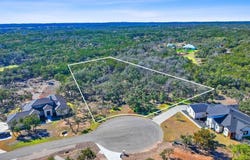 193 Quarter Horse LN, Driftwood, TX 78619