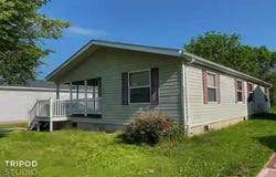 134 Paddock Cir, IowaCity, IA 52240