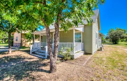 1210 N 8th Street, Ballinger, TX 76821