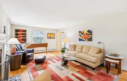 131 Oakhurst Road, Cape Elizabeth, ME 04107