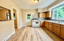 1044 S Liberty Avenue, Alliance, OH 44601