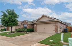 2717 Swift Creek Drive, Fort Worth, TX 76123