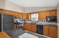 24 Sandy Lane, Bristol, RI 02809