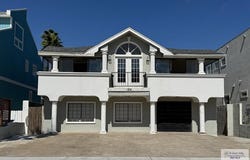 124 E RETAMA DR., SOUTH PADRE ISLAND, TX 78597