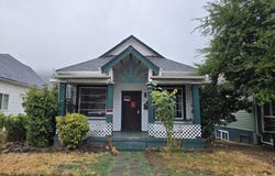 1414 SE MILL ST, Roseburg, OR 97470