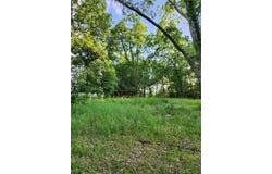 18 Sunset Circle, Linn Valley, KS 66040