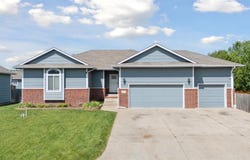 2417 S Lark Ln, Wichita, KS 67215
