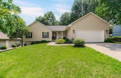 1702 Aspen Lane, Excelsior Springs, MO 64024