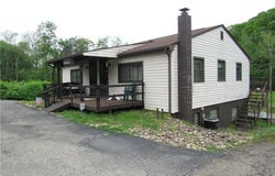 105 Ecker Ln, Indiana Twp, PA 15024