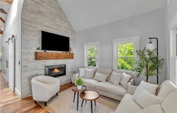 7125 Cedar Street, Chagrin Falls, OH 44022