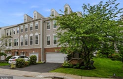 517 E BOXBOROUGH Drive, WILMINGTON, DE 19810