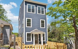 322 56TH STREET NE, WASHINGTON, DC 20019