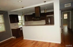 4 Delcrest Court, St Louis, MO 63124