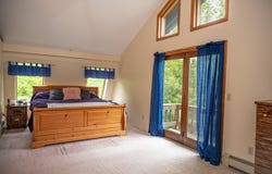 3 Lakeview Lane S, Standish, ME 04084