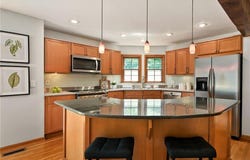 8027 Mullen Road, Lenexa, KS 66215