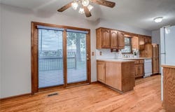 406 NE 96th Terrace, Kansas City, MO 64155