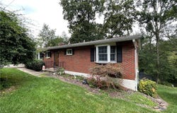 1201 Shady Way, South Charleston, WV 25309