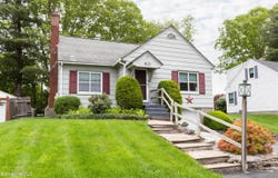 50 Williamsburg Ter, Pittsfield, MA 01201