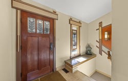 8712 W 121st Street, Palos Park, IL 60464