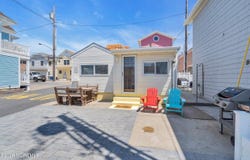Lavallette, NJ 08735