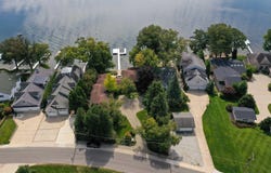 1135 E Northshore Drive, Syracuse, IN 46567