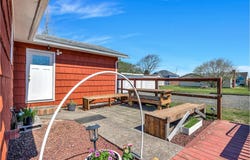 92277 YOUNGS RIVER Rd, Astoria, OR 97103