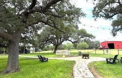 3737 CR 306, Beeville, TX 78102