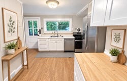 22 BRENWAL Avenue, TRENTON, NJ 08618