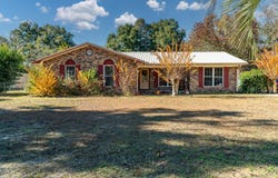 1211 Valley Rd Road, Crestview, FL 32539