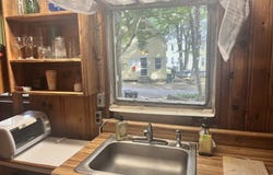 2 Merrill Ave, Hamilton, MA 01982
