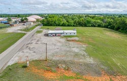 22048 Old Town 2nd Street, Blanchard, OK 73010