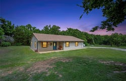 11601 Slaughterville Road, Lexington, OK 73051