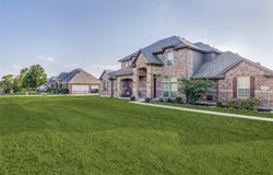 17055 Lochwood Lane, Forney, TX 75126