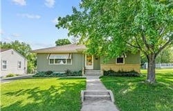845 Spencer Street S, Shakopee, MN 55379