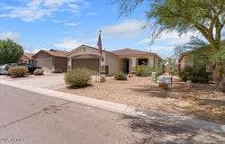 1046 E SILVERSMITH Trail, San Tan Valley, AZ 85143
