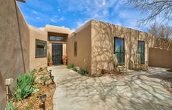 4917 COLLEGE HEIGHTS Drive NW, Albuquerque, NM 87120
