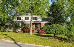 5 Chaloner Court, Cranston, RI 02921