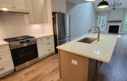 240 Sugartree Lane, Versailles, KY 40383