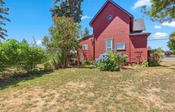 1011 S CHERRY ST, Cornelius, OR 97113