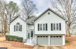 1361 Chatley Way, Woodstock, GA 30188
