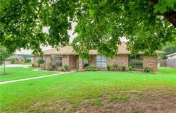 2706 Whitney, Ozark, AR 72949