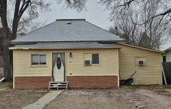 704 North Oak St, Gordon, NE 69343