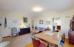 312 Fairview Ave, IowaCity, IA 52245