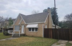 959 N Marshall St, Henderson, TX 75652