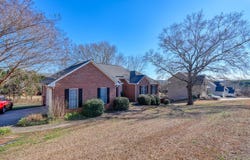 227 Saddlebrook Drive, Moore, SC 29369