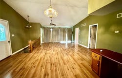 5250 Wren Lane, Osage Beach, MO 65065
