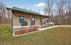 4066 Cumberland Lakes Drive, Monterey, TN 38574