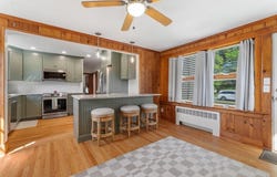 5 Bates St, Mendon, MA 01756
