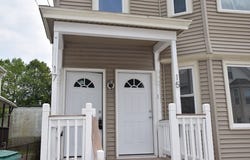 15 Middlesex Park, Lowell, MA 01851