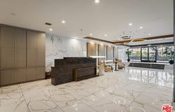 4460 Wilshire Blvd, Los Angeles, CA 90010